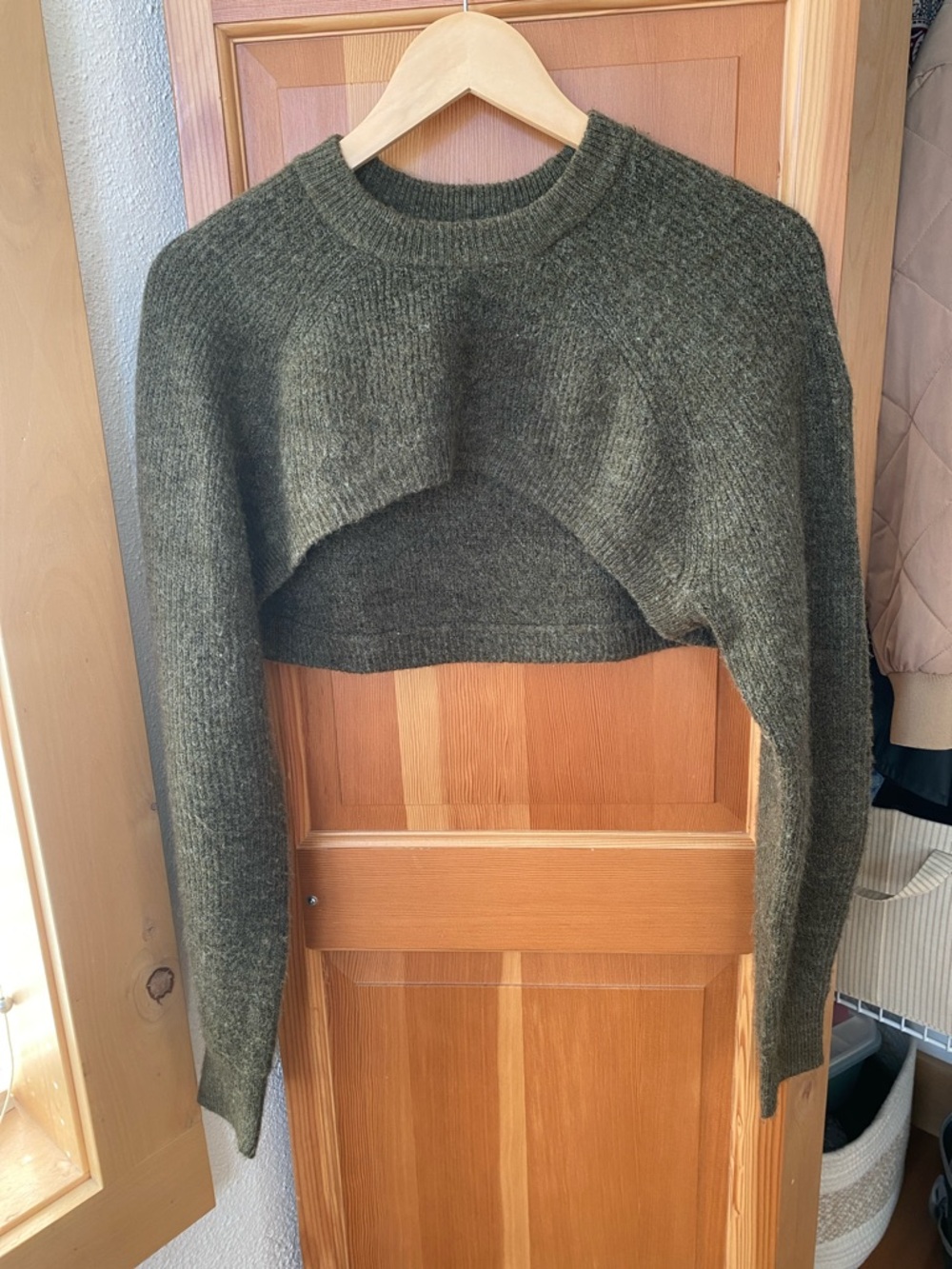 Bolero Style Green Sweater